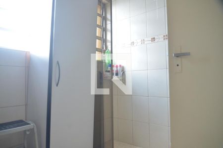 Apartamento à venda com 94m², 2 quartos e sem vagaBanheiro