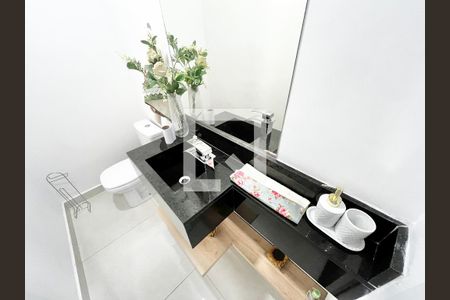 Lavabo de casa para alugar com 3 quartos, 140m² em Vila Isolina Mazzei, São Paulo