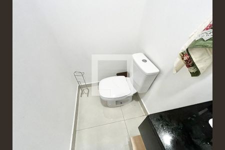 Lavabo de casa para alugar com 3 quartos, 140m² em Vila Isolina Mazzei, São Paulo
