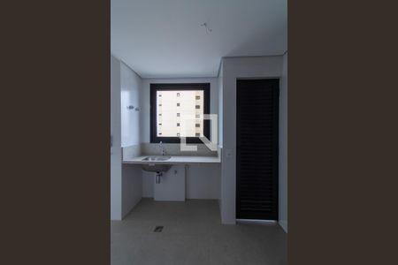Apartamento à venda com 170m², 3 quartos e 3 vagasBanheiro