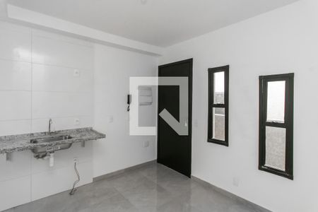 Sala de apartamento para alugar com 2 quartos, 30m² em Guaiauna, São Paulo