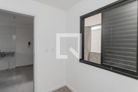 Quarto 2 de apartamento para alugar com 2 quartos, 30m² em Guaiauna, São Paulo