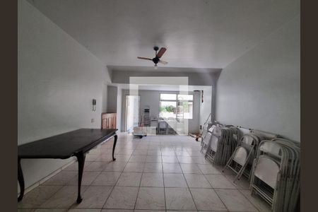 Apartamento para alugar com 100m², 3 quartos e 1 vaga Área comum -  Salão de Festas