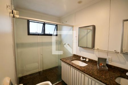 Apartamento para alugar com 225m², 4 quartos e 2 vagasBanheiro Suíte