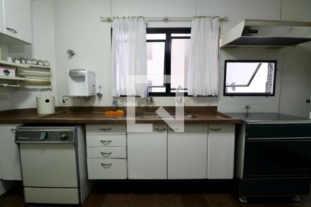 Apartamento para alugar com 225m², 4 quartos e 2 vagasCozinha