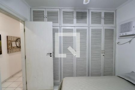 Apartamento para alugar com 225m², 4 quartos e 2 vagasQuarto