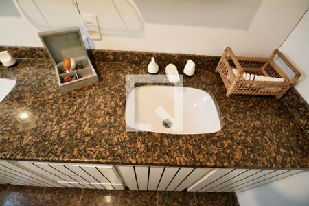 Apartamento para alugar com 225m², 4 quartos e 2 vagasBanheiro Suíte