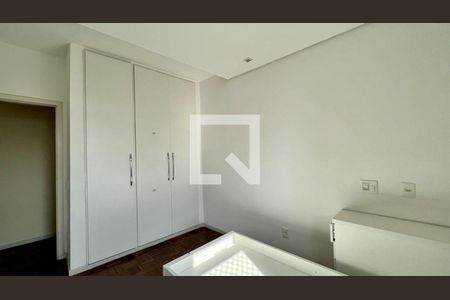 Apartamento à venda com 110m², 3 quartos e 1 vaga Apartamento à venda com 110m², 3 quartos e 1 vagaquarto
