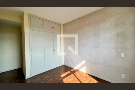 Apartamento à venda com 110m², 3 quartos e 1 vaga Apartamento à venda com 110m², 3 quartos e 1 vagaquarto