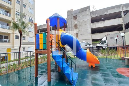 Apartamento à venda com 55m², 2 quartos e 1 vaga Apartamento à venda com 55m², 2 quartos e 1 vagaÁrea comum - Playground