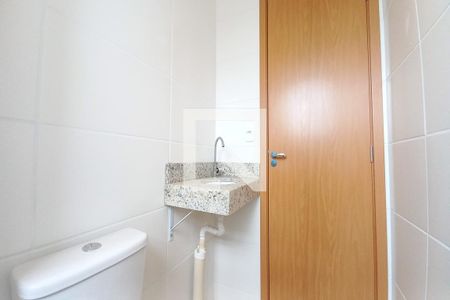 Apartamento à venda com 55m², 2 quartos e 1 vaga Apartamento à venda com 55m², 2 quartos e 1 vagaBanheiro da Suíte