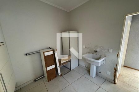 Casa para alugar com 185m², 3 quartos e 2 vagas Casa para alugar com 185m², 3 quartos e 2 vagasÁrea de Serviço