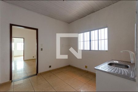 Casa para alugar com 275m², 2 quartos e sem vagaCozinha
