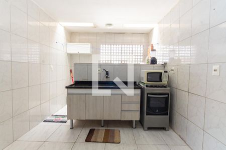 Casa para alugar com 45m², 2 quartos e sem vaga Casa para alugar com 45m², 2 quartos e sem vagaCozinha