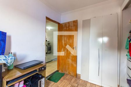 Quarto 1 de casa para alugar com 2 quartos, 45m² em Vila Carrão, São Paulo