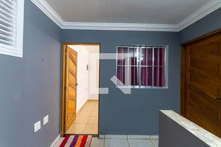 Casa para alugar com 45m², 2 quartos e sem vaga Casa para alugar com 45m², 2 quartos e sem vagaQuintal