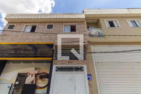 Casa para alugar com 45m², 2 quartos e sem vaga Casa para alugar com 45m², 2 quartos e sem vagaFachada