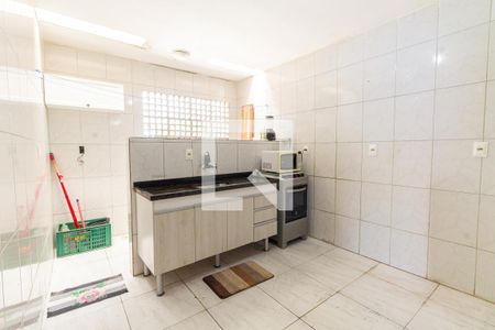 Casa para alugar com 45m², 2 quartos e sem vaga Casa para alugar com 45m², 2 quartos e sem vagaCozinha