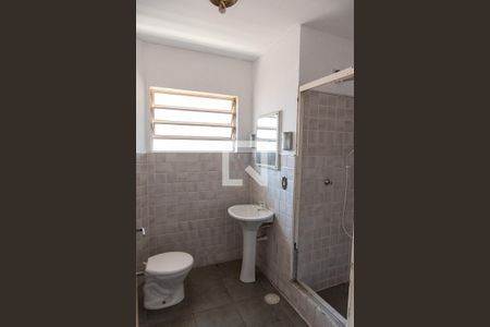 Casa para alugar com 360m², 3 quartos e 3 vagas Casa para alugar com 360m², 3 quartos e 3 vagasBanheiro de serviço