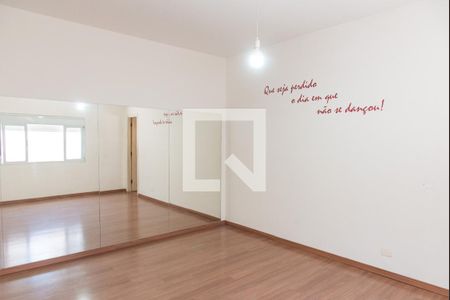 Casa para alugar com 360m², 3 quartos e 3 vagas Casa para alugar com 360m², 3 quartos e 3 vagasSuíte 1