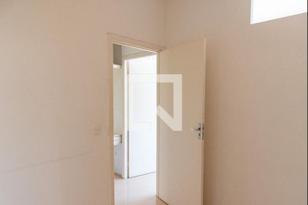 Casa para alugar com 360m², 3 quartos e 3 vagas Casa para alugar com 360m², 3 quartos e 3 vagasCloset da suíte 2