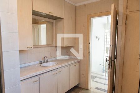 Casa para alugar com 360m², 3 quartos e 3 vagas Casa para alugar com 360m², 3 quartos e 3 vagasBanheiro