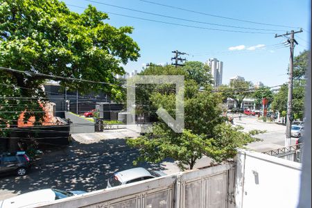 Casa para alugar com 360m², 3 quartos e 3 vagas Casa para alugar com 360m², 3 quartos e 3 vagasVista do quarto