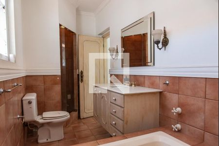 Casa para alugar com 360m², 3 quartos e 3 vagas Casa para alugar com 360m², 3 quartos e 3 vagasBanheiro da suíte 1