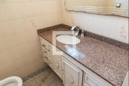 Casa para alugar com 360m², 3 quartos e 3 vagas Casa para alugar com 360m², 3 quartos e 3 vagasBanheiro da suíte 2