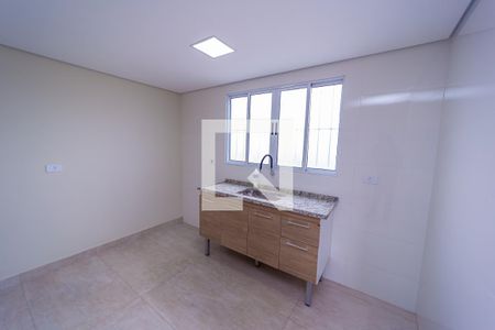 Sala/Cozinha/Área de Serviço de kitnet/studio para alugar com 1 quarto, 32m² em Jardim Veronia, São Paulo