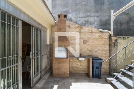 Casa à venda com 195m², 6 quartos e 1 vagaÁrea comum - Varanda gourmet