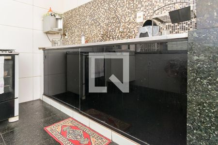 Casa à venda com 195m², 6 quartos e 1 vagaCasa 1 - Cozinha