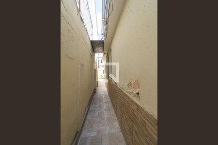 Casa à venda com 195m², 6 quartos e 1 vagaÁrea comum - Varanda e garagem