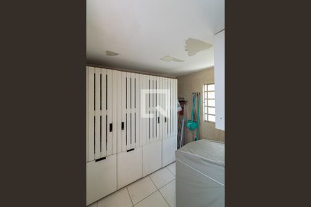 Casa à venda com 195m², 6 quartos e 1 vagaCasa 2 - Área de serviço