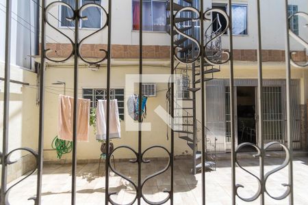 Casa à venda com 195m², 6 quartos e 1 vagaCasa 1 - Vista da Cozinha