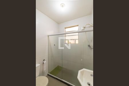 Casa à venda com 195m², 6 quartos e 1 vagaCasa 1 - Banheiro Social