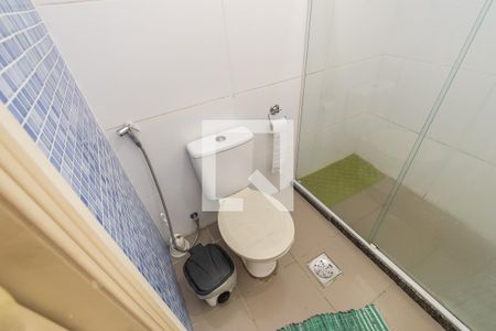 Casa à venda com 195m², 6 quartos e 1 vagaCasa 1 - Banheiro Social