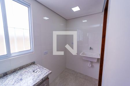 Sala/Cozinha de kitnet/studio para alugar com 1 quarto, 32m² em Jardim Veronia, São Paulo