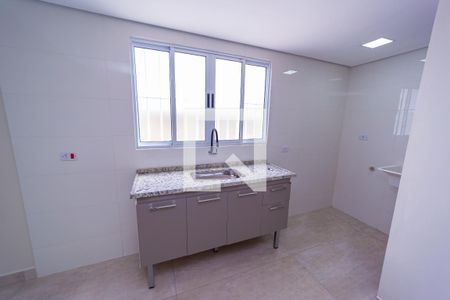 Sala/Cozinha de kitnet/studio para alugar com 1 quarto, 32m² em Jardim Veronia, São Paulo