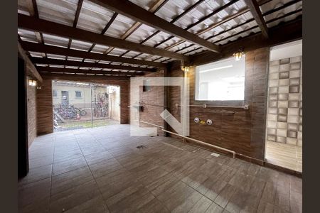 Apartamento à venda com 92m², 3 quartos e 1 vagaÁrea de Serviço