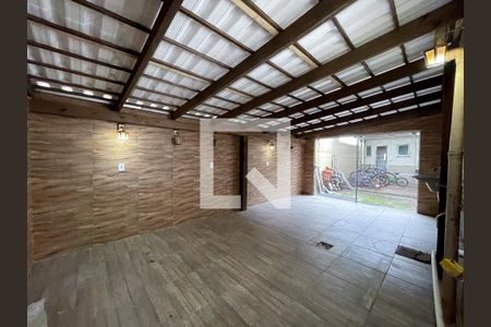 Apartamento à venda com 92m², 3 quartos e 1 vagaÁrea de Serviço