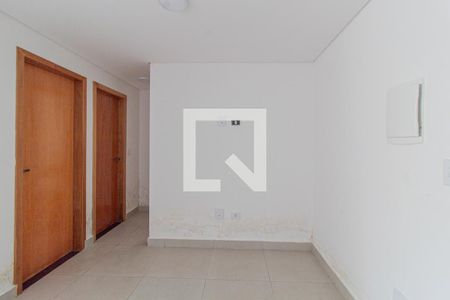 Sala de apartamento para alugar com 2 quartos, 39m² em Vila Sao Geraldo, São Paulo