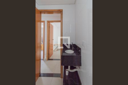 Apartamento para alugar com 39m², 2 quartos e sem vaga Apartamento para alugar com 39m², 2 quartos e sem vagaBanheiro