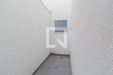 Apartamento para alugar com 39m², 2 quartos e sem vaga Apartamento para alugar com 39m², 2 quartos e sem vagaVaranda Quarto 2