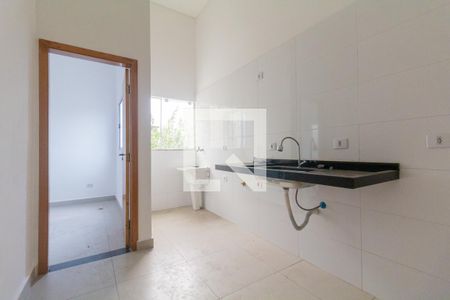 Sala, Cozinha e área de serviço de apartamento para alugar com 1 quarto, 40m² em Vila Sao Geraldo, São Paulo