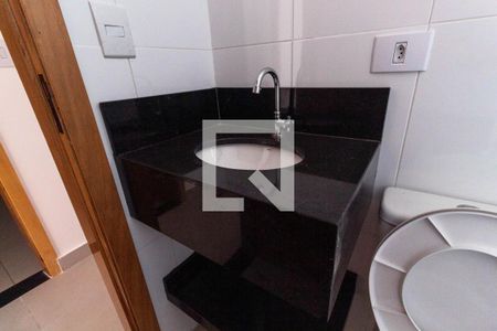 Apartamento para alugar com 45m², 2 quartos e sem vaga Apartamento para alugar com 45m², 2 quartos e sem vagaBanheiro