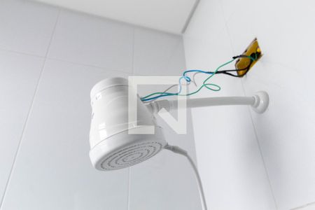 Apartamento para alugar com 45m², 2 quartos e sem vaga Apartamento para alugar com 45m², 2 quartos e sem vagaChuveiro