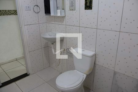 Casa para alugar com 45m², 2 quartos e sem vagaBanheiro