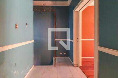 Casa à venda com 326m², 3 quartos e 2 vagas Casa à venda com 326m², 3 quartos e 2 vagasCorredor