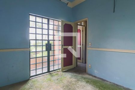 Casa à venda com 326m², 3 quartos e 2 vagas Casa à venda com 326m², 3 quartos e 2 vagasQuarto 2